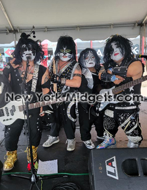 Kiss Live Band